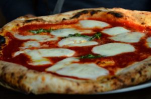 Lee más sobre el artículo San Paolo: catedral de la pizza napoletana
